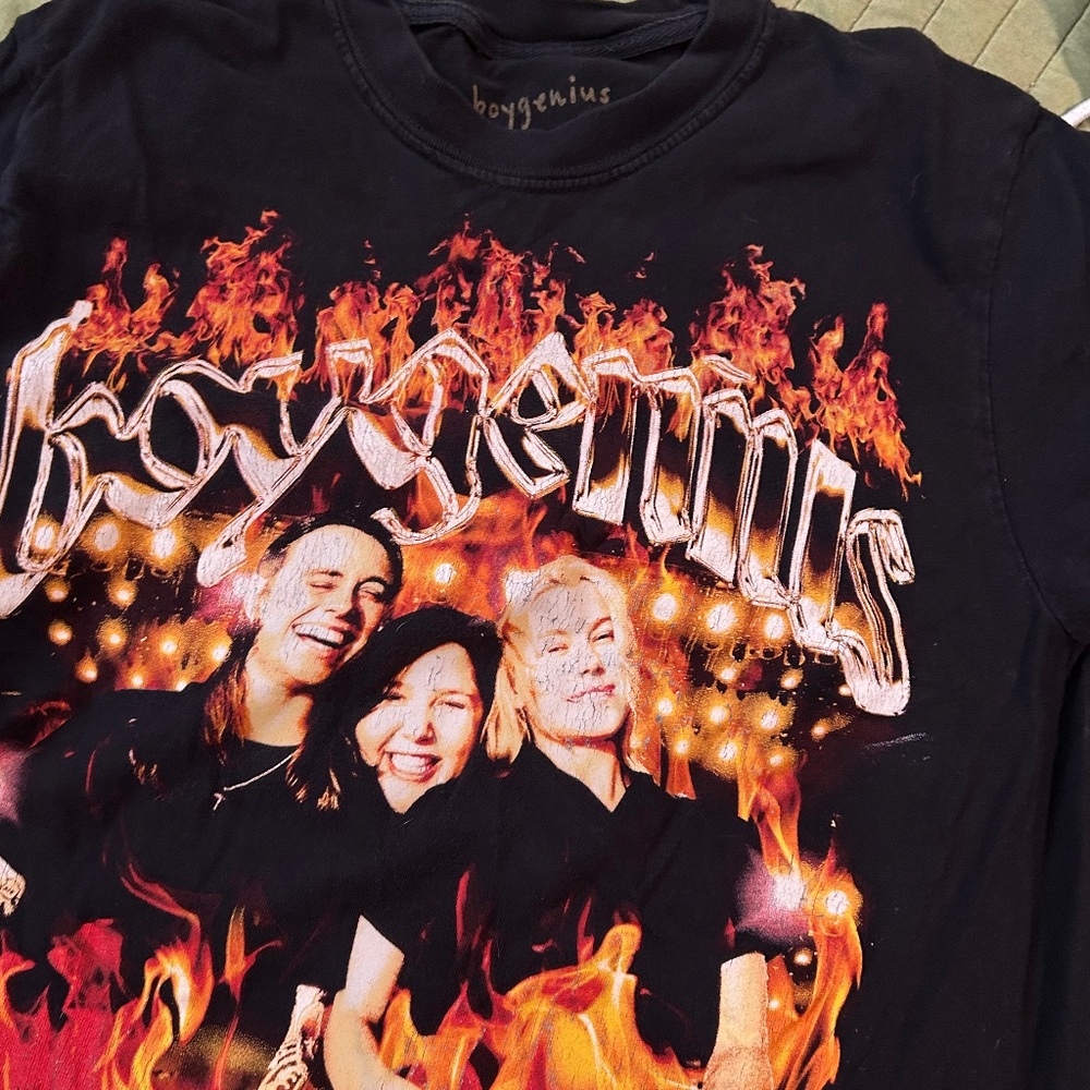 Boygenius tour shirt